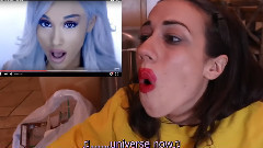 Ariana Grande,搞笑音乐 - REACTING TO ARIANA GRANDE