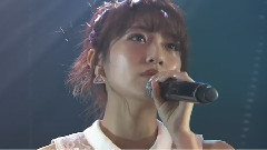AKB48,前田敦子,高桥南 - 右肩
