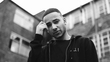 Mic Righteous,Fabian Secon - Red Light