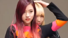 TWICE,Mina(Twice),Momo(Twice) - 水原签售 主-Mina & Momo