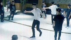 B.A.P,Zelo(B.A.P) - Be Happy ZELO编舞工作1