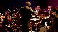 音乐短片 - Alma Mia (En Vivo)