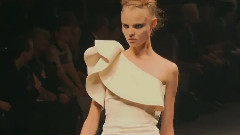 Fashion Show - Top Model -Natasha Poly