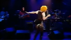 Cyndi Lauper - What's Going On