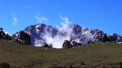 音乐短片 - Relaxing Nature's Sounds And Calming Music (Short)