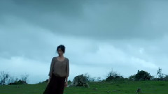 永隔一江水