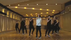 EXO,鹿晗 - Lightsaber版有点儿意思