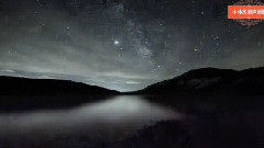 音乐短片 - 月光下的我尽管很帅但很寂寞