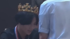 李泰民(SHINee) - 戴各种头饰的泰民