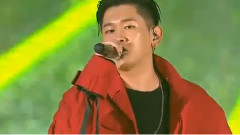 Zion.T,Crush(韩国),Dynamic Duo - Oasis & See Through & 有吗 & 问号 & 火花游戏 - 2015 KBS 歌谣大祝祭 现场版