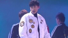 魏晨 - 帽子戏法 & 白日梦想家 2016江苏卫视跨年演唱会 现场版 15/12/31