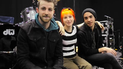 Paramore - Looking Up