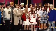 防弹少年团,Lovelyz,田柾国(防弹少年团) - 现场采访