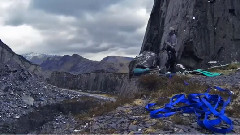 音乐短片 - When Fear Meets the Line