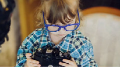 音乐短片 - Little Photographer