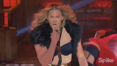 音乐短片 - Run the World (Girls) (Live @ Lip Sync Battle)