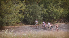 音乐短片 - Małe Dynasy