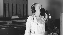 Astrid S - Paper Thin