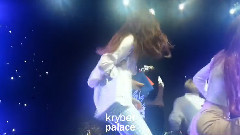 f(x),宋茜,Krystal(f(x)),Luna(f(x)),Amber(f(x)) - f(x)粉丝见面会 大合照部分