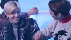 崔珉豪(SHINee),Key(SHINee),温流(SHINee),李泰民(SHINee),SHINee - 台下