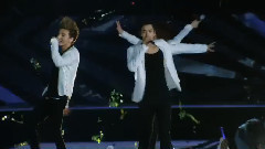Super Junior - Dancing Out