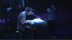 Linkin Park - Pushing Me Away