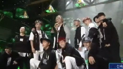 MONSTA X - RUSH