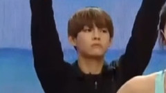 V(防弹少年团) - Star King 臀部练习的金泰亨cut