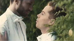 Cristal Snow - Love Is Blind