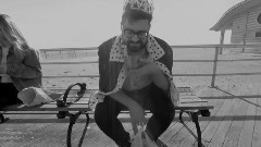 Weezer - King Of The World
