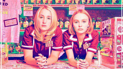 音乐短片 - 瑜伽妹斗罗 最新片段