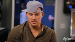 音乐短片 - Lip Sync Battle:查宁-塔图姆 VS 珍娜.迪万-塔图姆