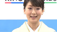 市川由纪乃 - 演歌界人气女王 市川由纪乃 所信表明记者会