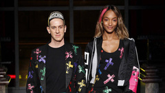 Fashion Show - Moschino Menswear Fall Winter 2016-2017