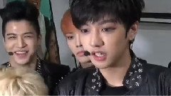 Cross Gene - 后台采访