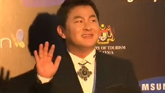 许阁 - 红地毯采访