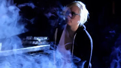 音乐短片 - Behind the scenes of music video Jee Le Live Life