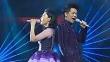 凤凰传奇 - 荷塘月色 东方卫视春晚现场版 2016/02/08