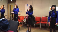 AOA - 短裙