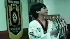 田柾国(防弹少年团) - 田柾国09年11月小学时期练习跆拳道影片