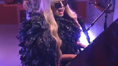 Lady Gaga - Applause