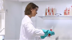 音乐短片 - 2014德国海福乐公司室内的储物柜