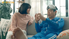 惠利(Girl's Day) - 眼睛按摩机 Eye Love CF