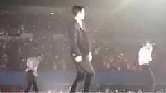 EXO,KAI(EXO),吴世勋(EXO),XIUMIN(EXO),朴灿烈(EXO) - Machine