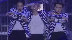 边伯贤(EXO) - Moves Like Jagger