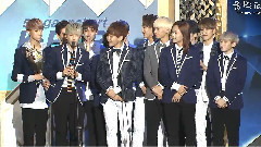 Seventeen - 全球韩流新秀 - 第5届Gaon Chart K-POP Awards 现场版 16/02/17