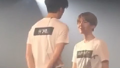 边伯贤(EXO),吴世勋(EXO),EXO - Sebaek Playing Around