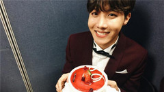 防弹少年团,J-HOPE(防弹少年团) - 郑号锡0218生日快乐