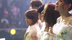 AKB48,SKE48,HKT48,前田敦子,大岛优子 - 让我陪在你身旁