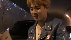 防弹少年团 - BANGTAN BOMB  j-hope s singing RUN over a loudspeaker